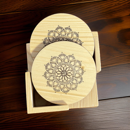 Wooden Tea Coasters – Set of 5 Round Pine Wood Coasters (Beige, Decorative)